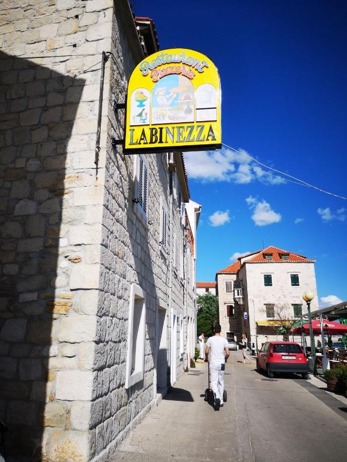 Sedam Bisera Kaštela Exteriér fotografie